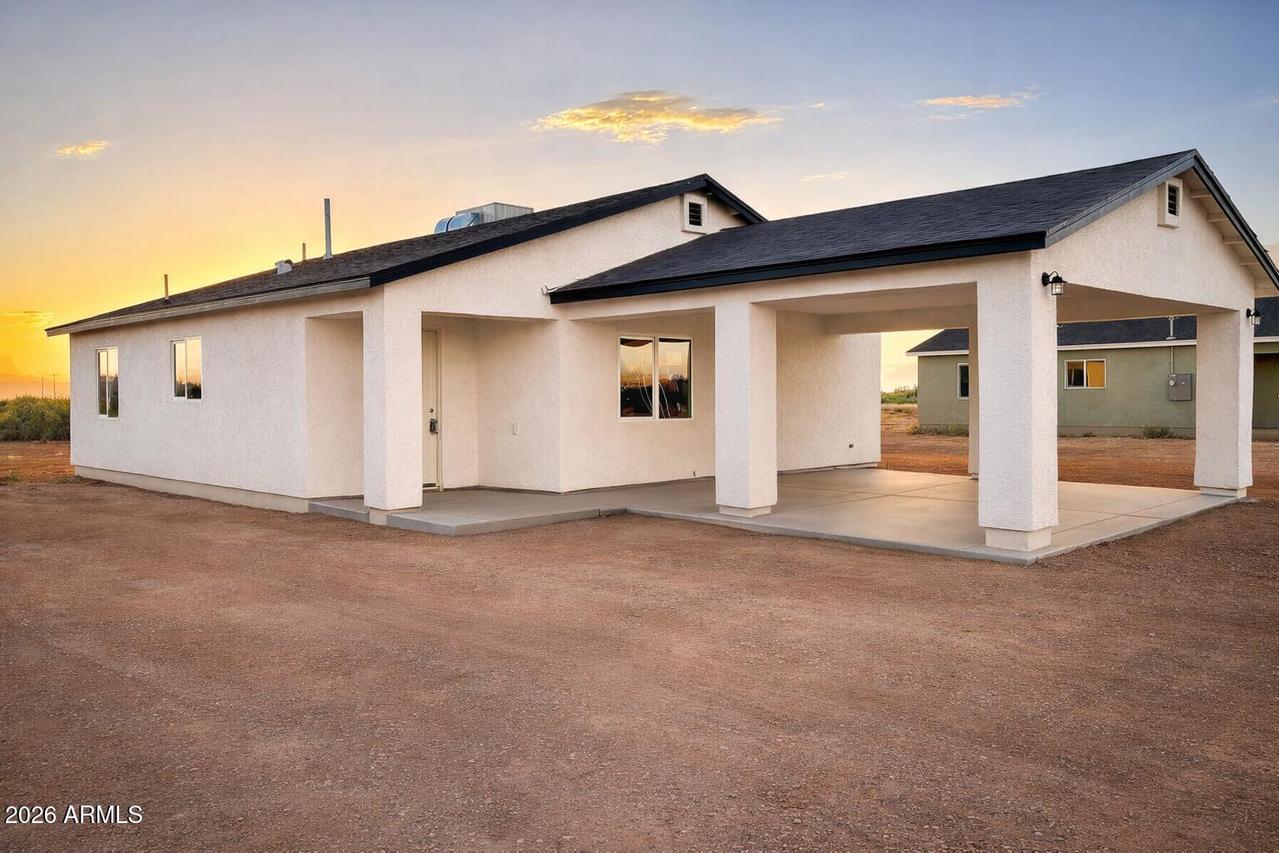 3064 N Valley St., Douglas, AZ 85607