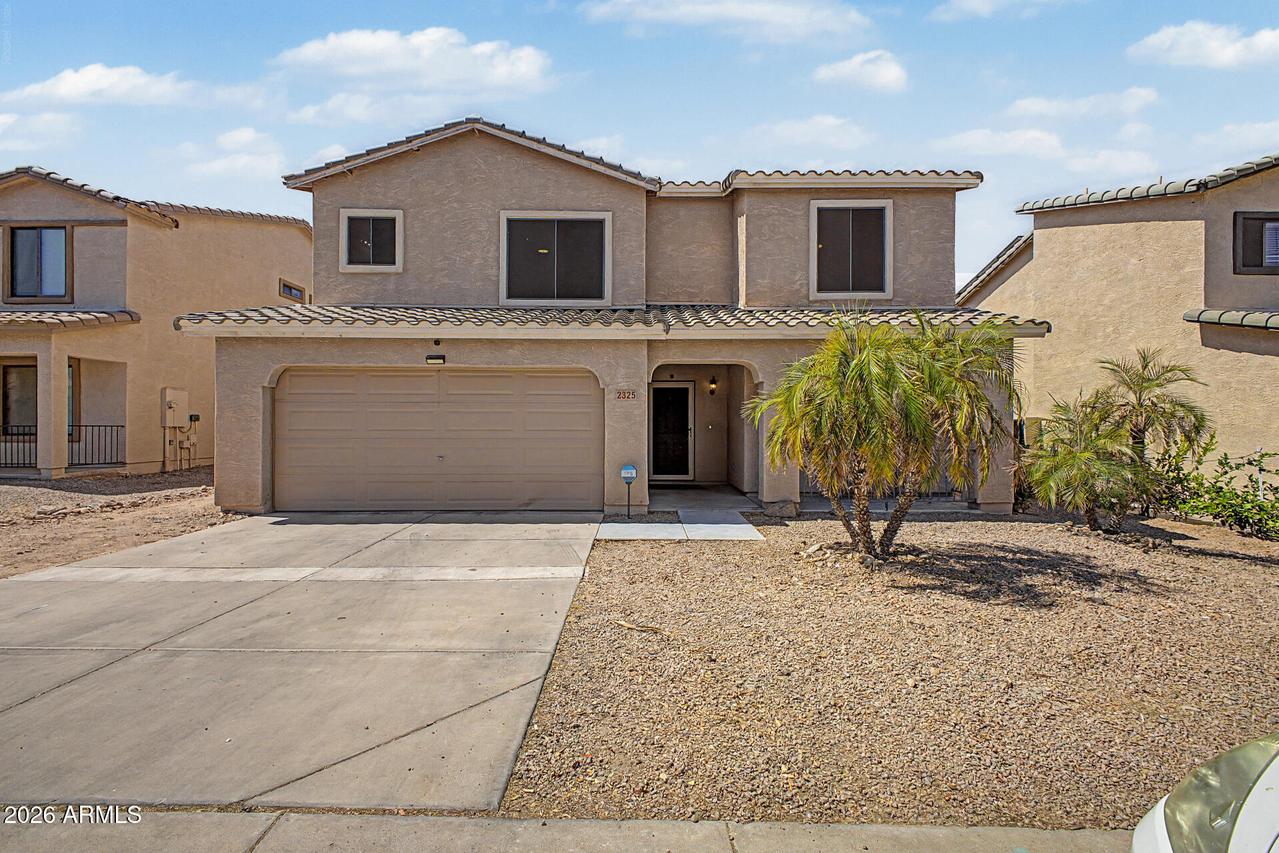 2325 E Greenlee Ave., Apache Junction, AZ 85119