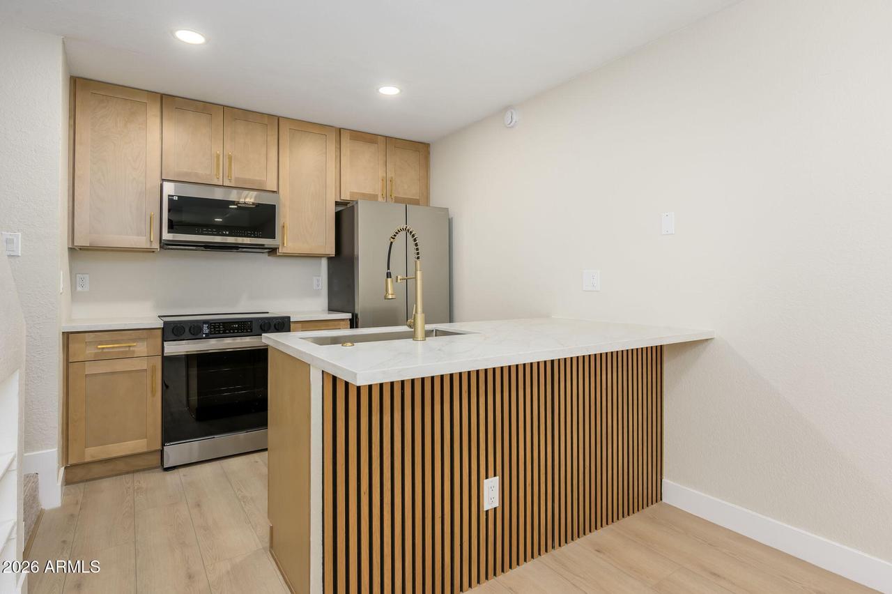 510 N Alma School Rd. #163, Mesa, AZ 85201