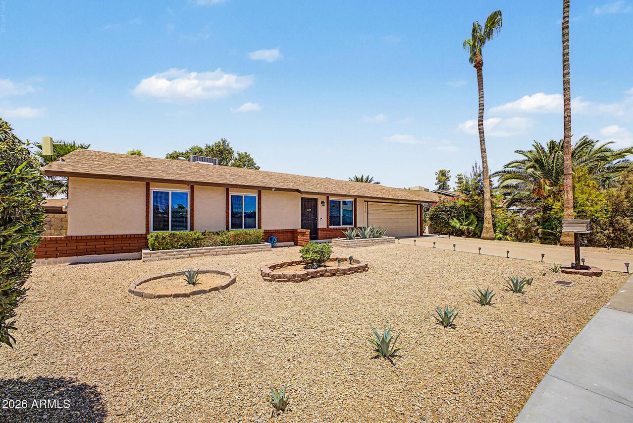 19810 N 5th Ave., Phoenix, AZ 85027