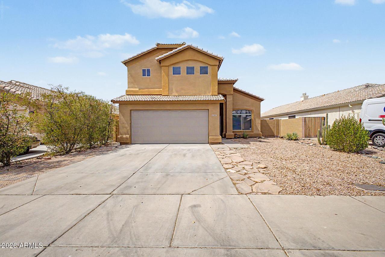 8002 W Preston Ln., Phoenix, AZ 85043