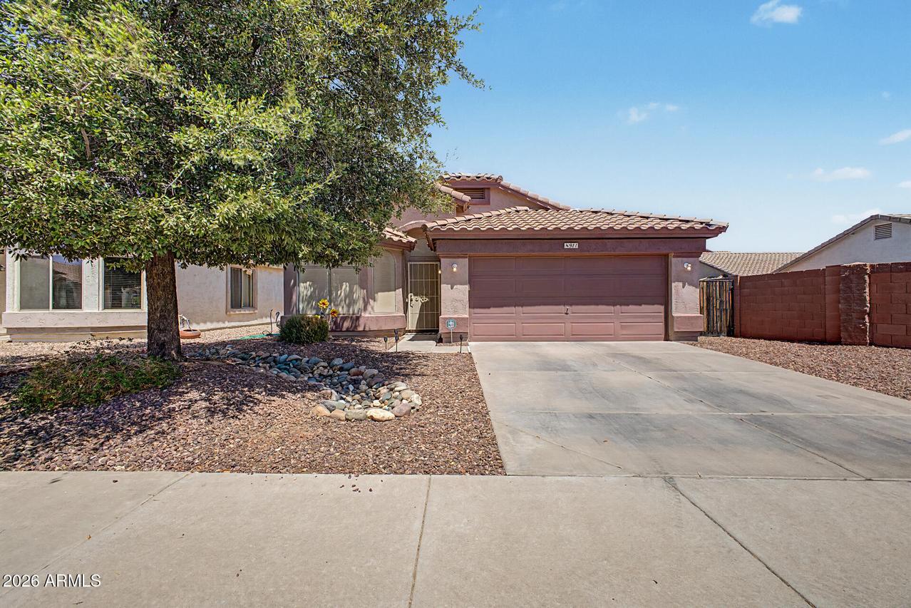 911 S Cerise, Mesa, AZ 85208