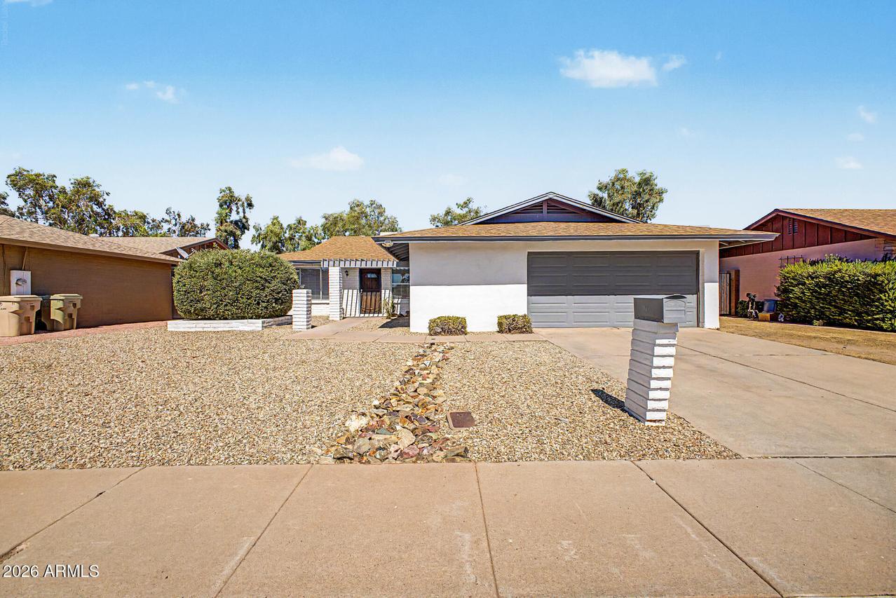 11413 N 56th Ave., Glendale, AZ 85304