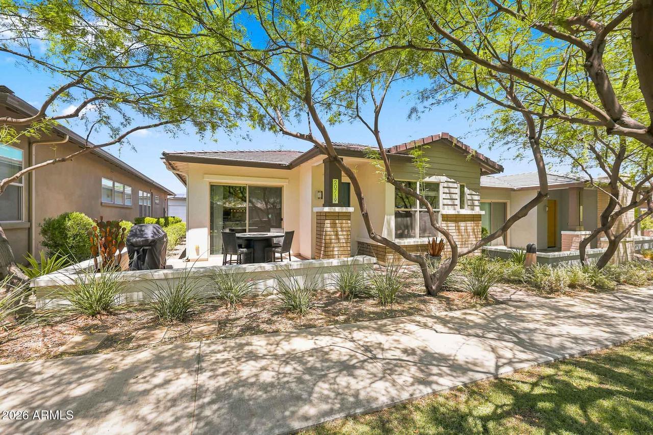 20719 W Medlock Dr., Buckeye, AZ 85396