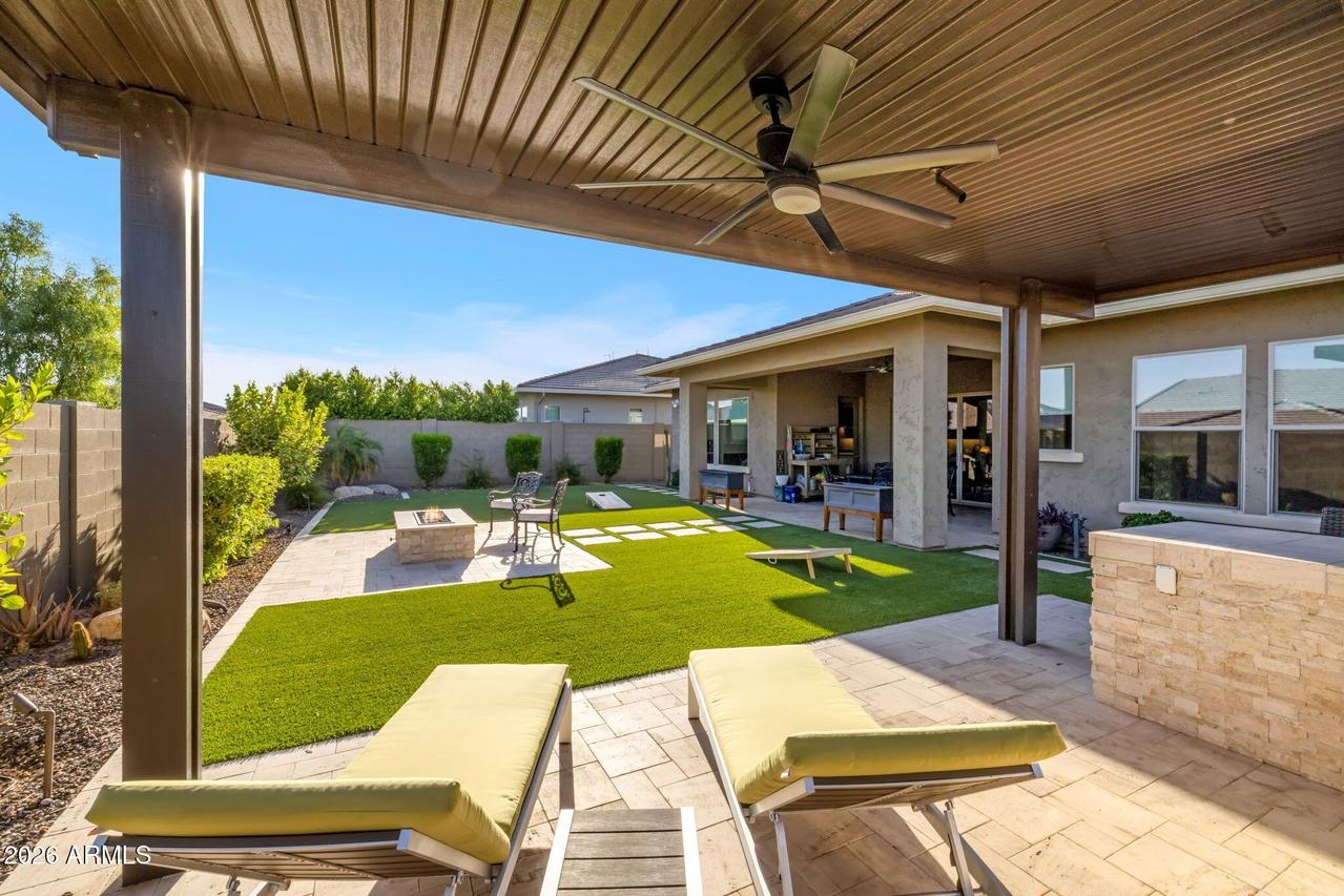 11613 W Montansoro Ln., Peoria, AZ 85383