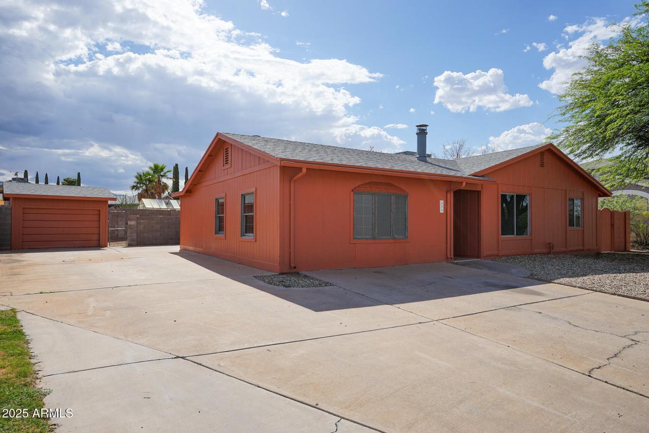 440 S Canyon Dr., Sierra Vista, AZ 85635