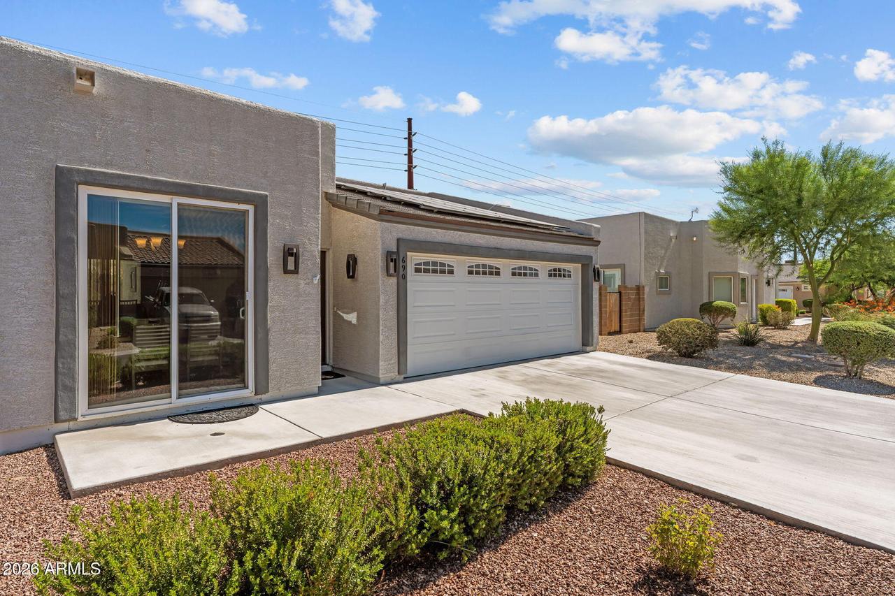 690 W Dylan Ct., Wickenburg, AZ 85390