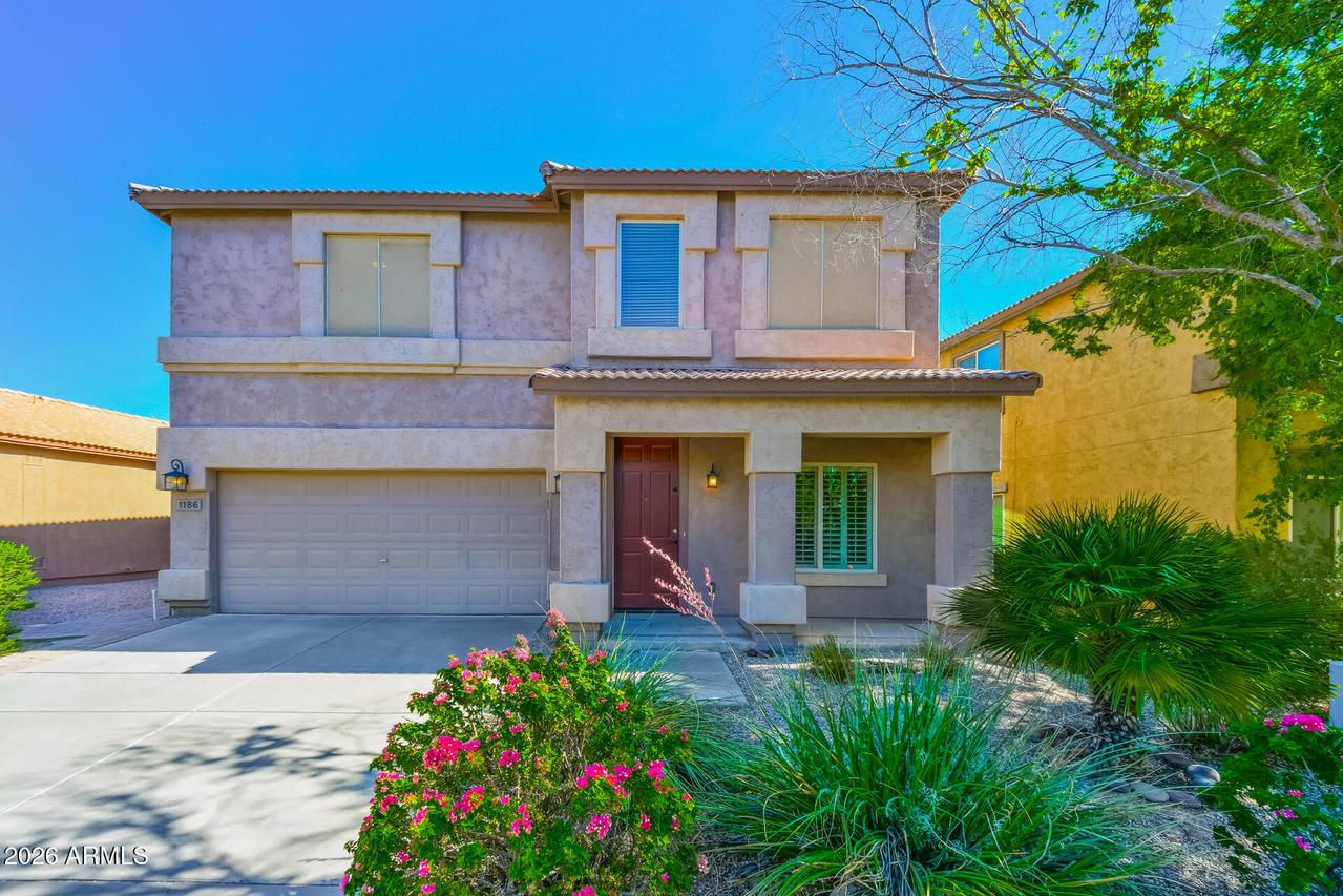 1186 E Country Crossing Way, San Tan Valley, AZ 85143