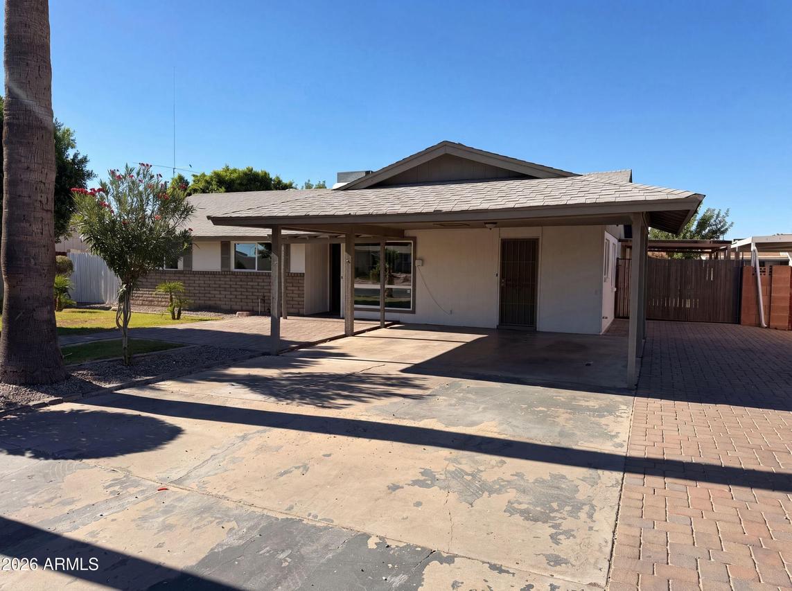 5617 W Hatcher Rd., Glendale, AZ 85302