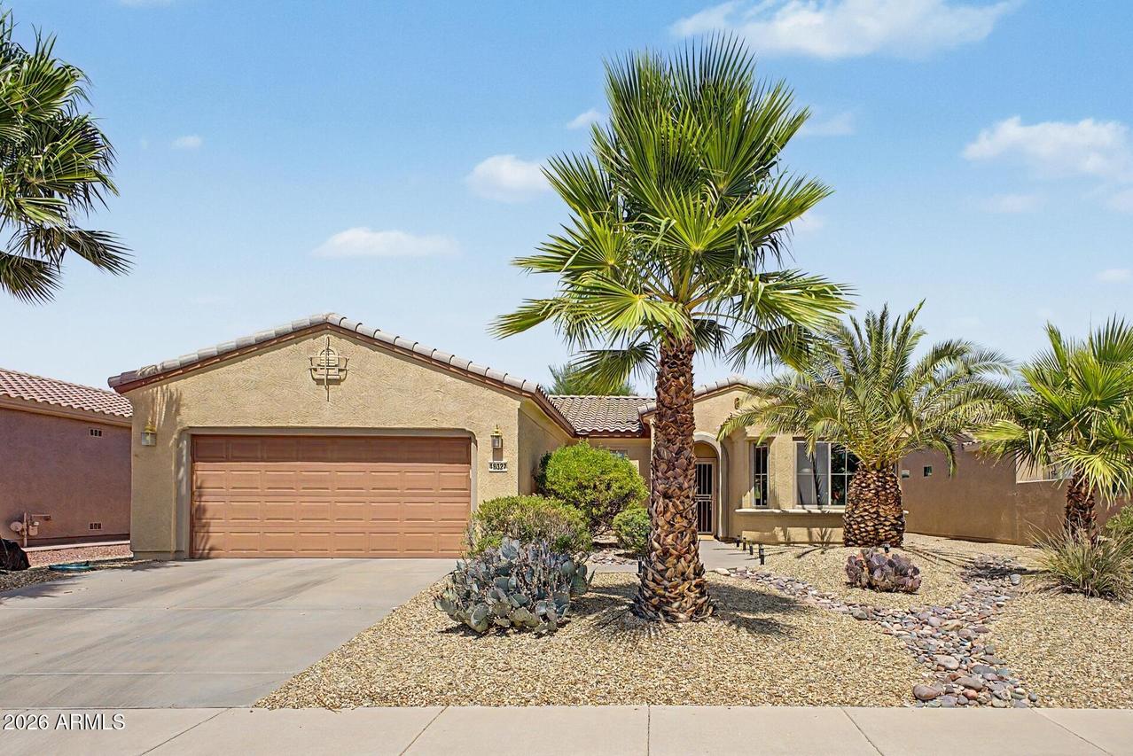 19327 N Tallowood Way, Surprise, AZ 85387