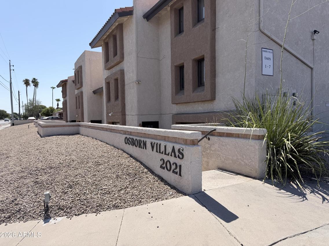 2021 E Osborn Rd. #15, Phoenix, AZ 85016