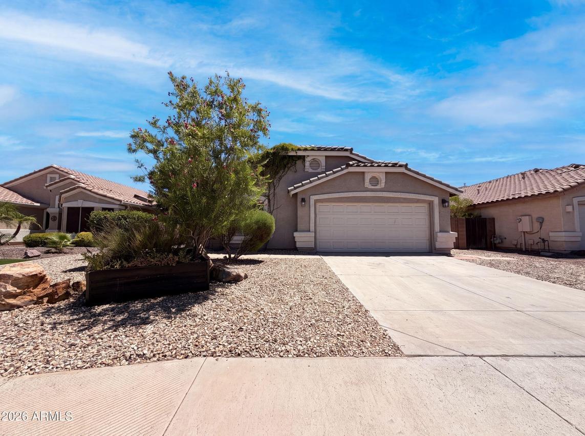 8747 W Lone Cactus Dr., Peoria, AZ 85382