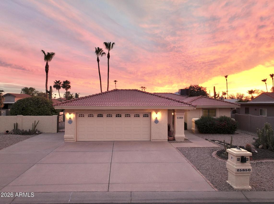 25850 S Foxglenn Dr., Sun Lakes, AZ 85248