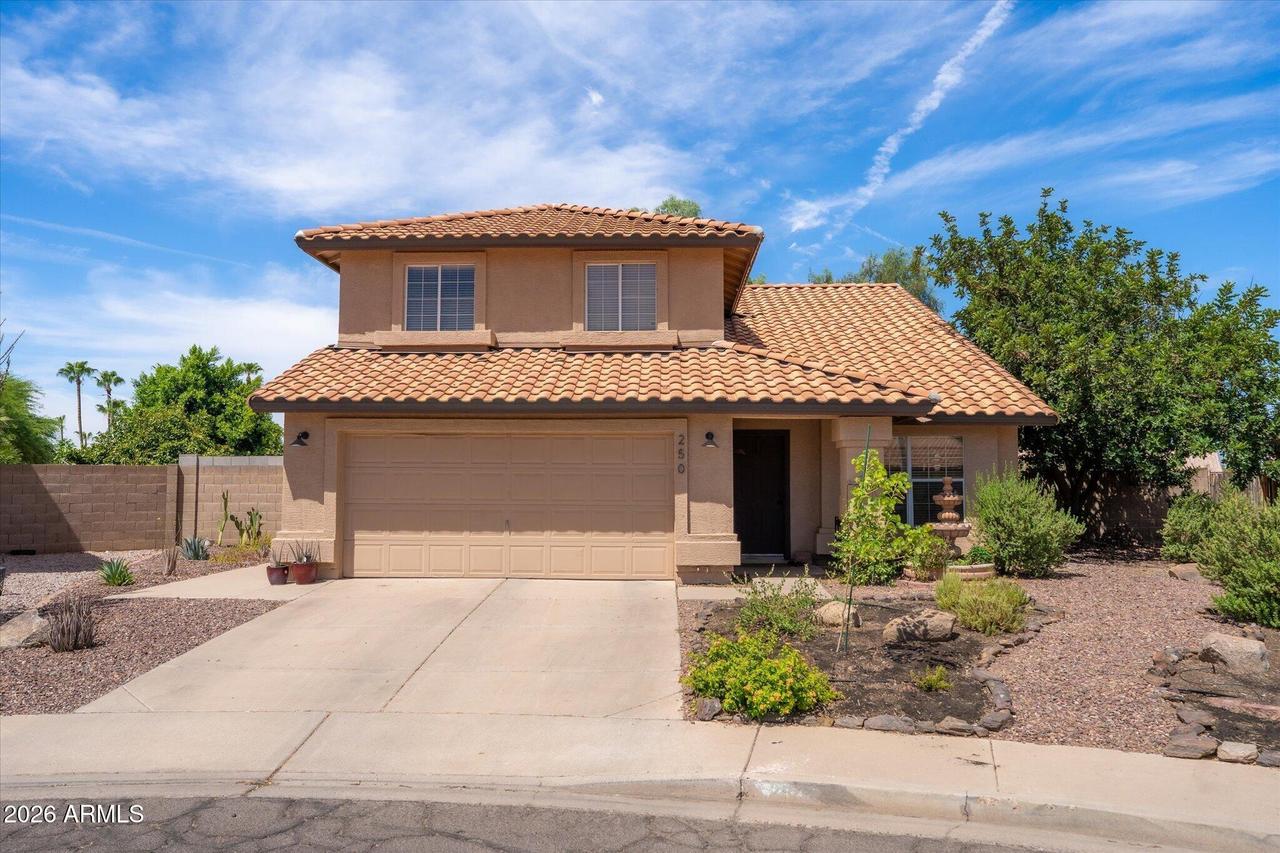 250 S Sean Dr., Chandler, AZ 85224