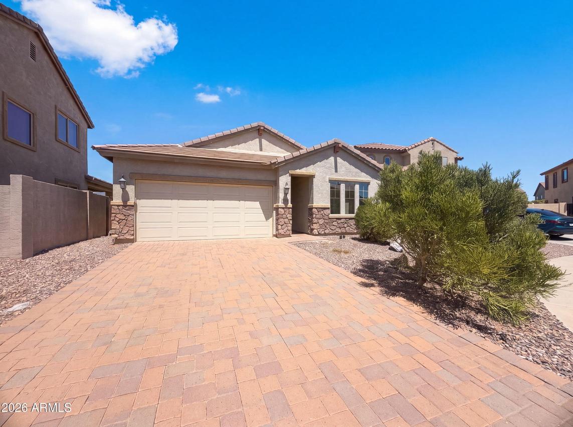 28321 N Cactus Flower Cir., San Tan Valley, AZ 85143