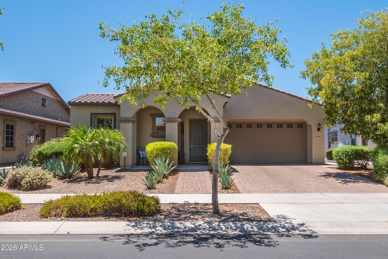 20641 W Minnezona Ave., Buckeye, AZ 85396
