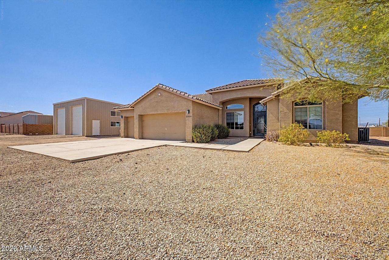 22314 W White Feather Ln., Wittmann, AZ 85361