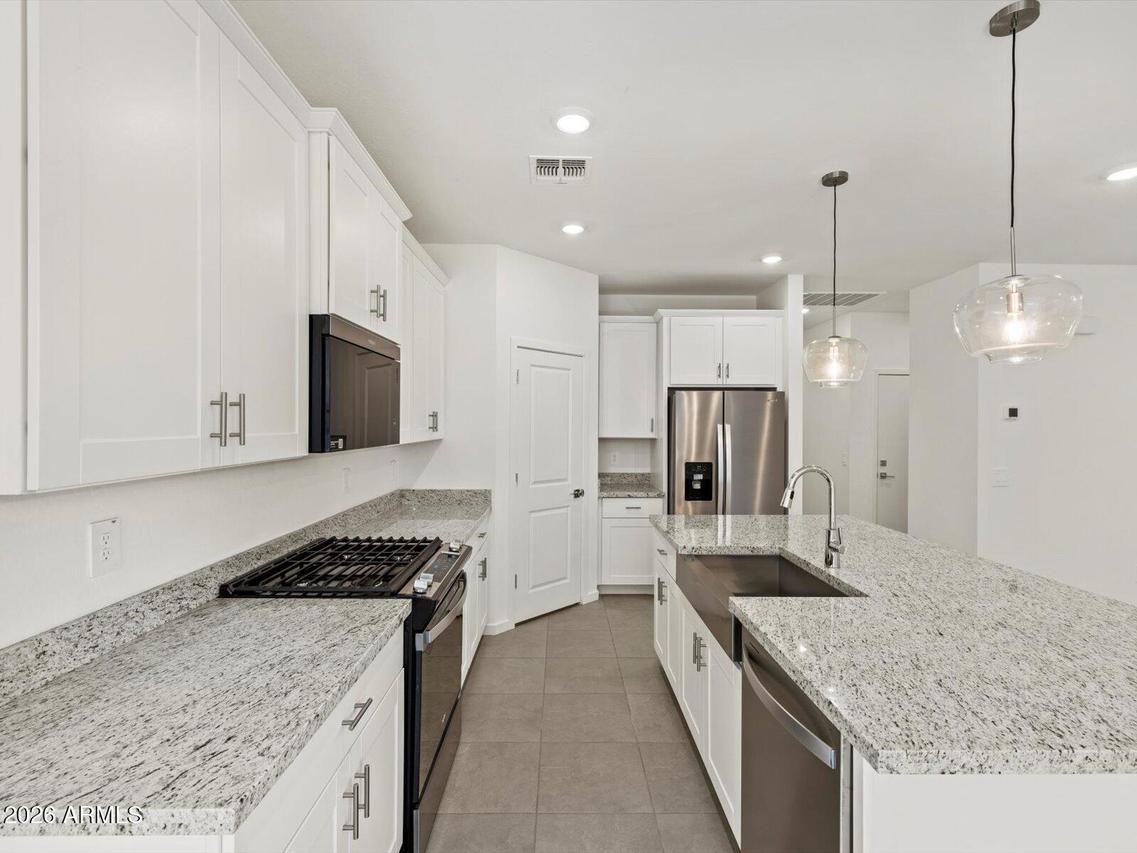 2473 E Enantio Rd., San Tan Valley, AZ 85143