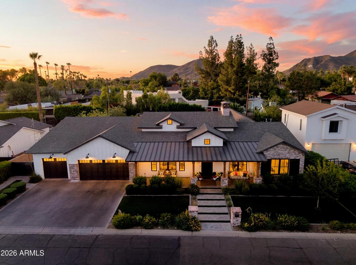 1144 W Lawrence Ln., Phoenix, AZ 85021