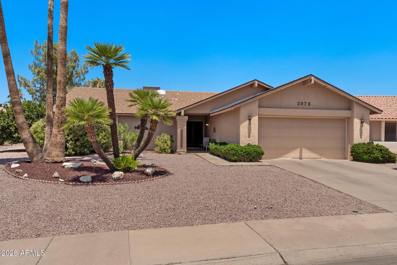 2076 Leisure World, Mesa, AZ 85206