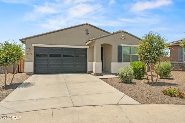 New Homes with Master Bedrooms on the 1st Floor That Attend Willow Canyon High School: July 4th to July 10th