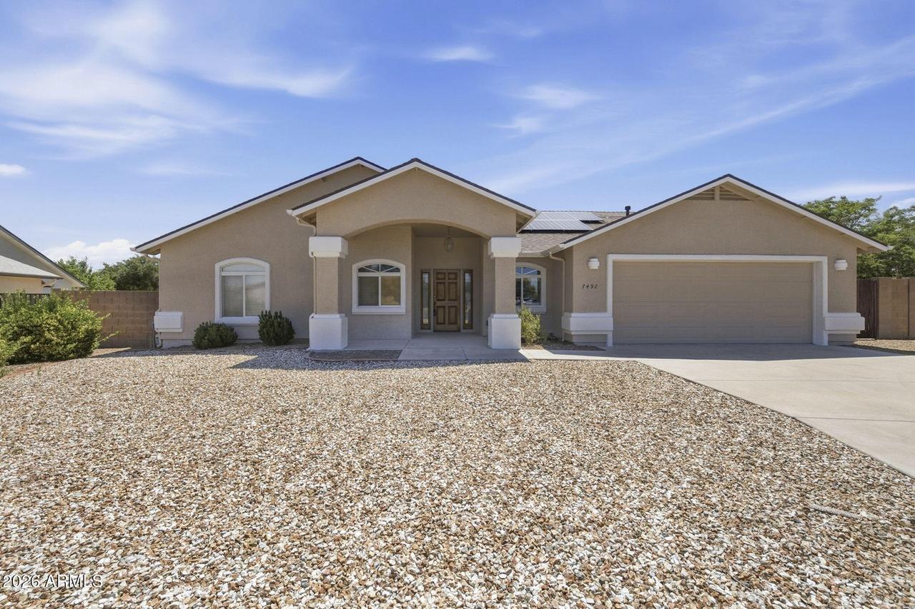 7492 E Peak Pl., Prescott Valley, AZ 86315