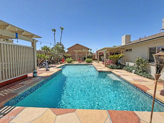 New Homes For Sale This Week That Attend Apollo High School: July 3rd to July 9th