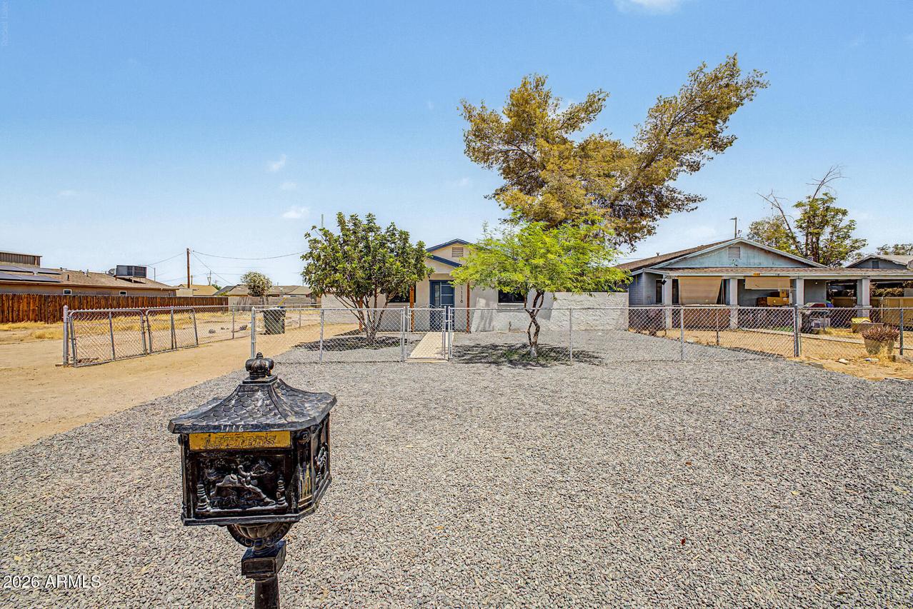 1116 E 3rd St., Casa Grande, AZ 85122