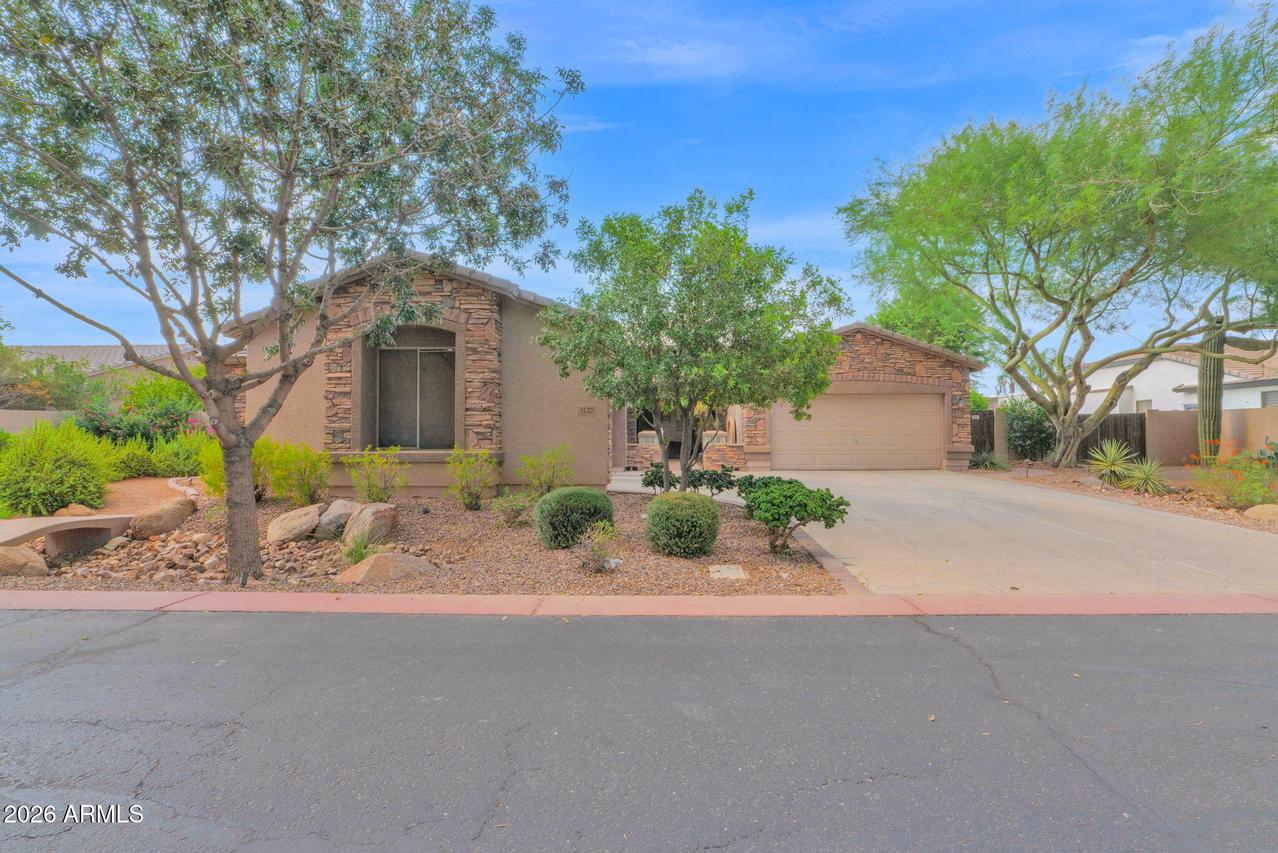 1122 E Longhorn Pl., Chandler, AZ 85286