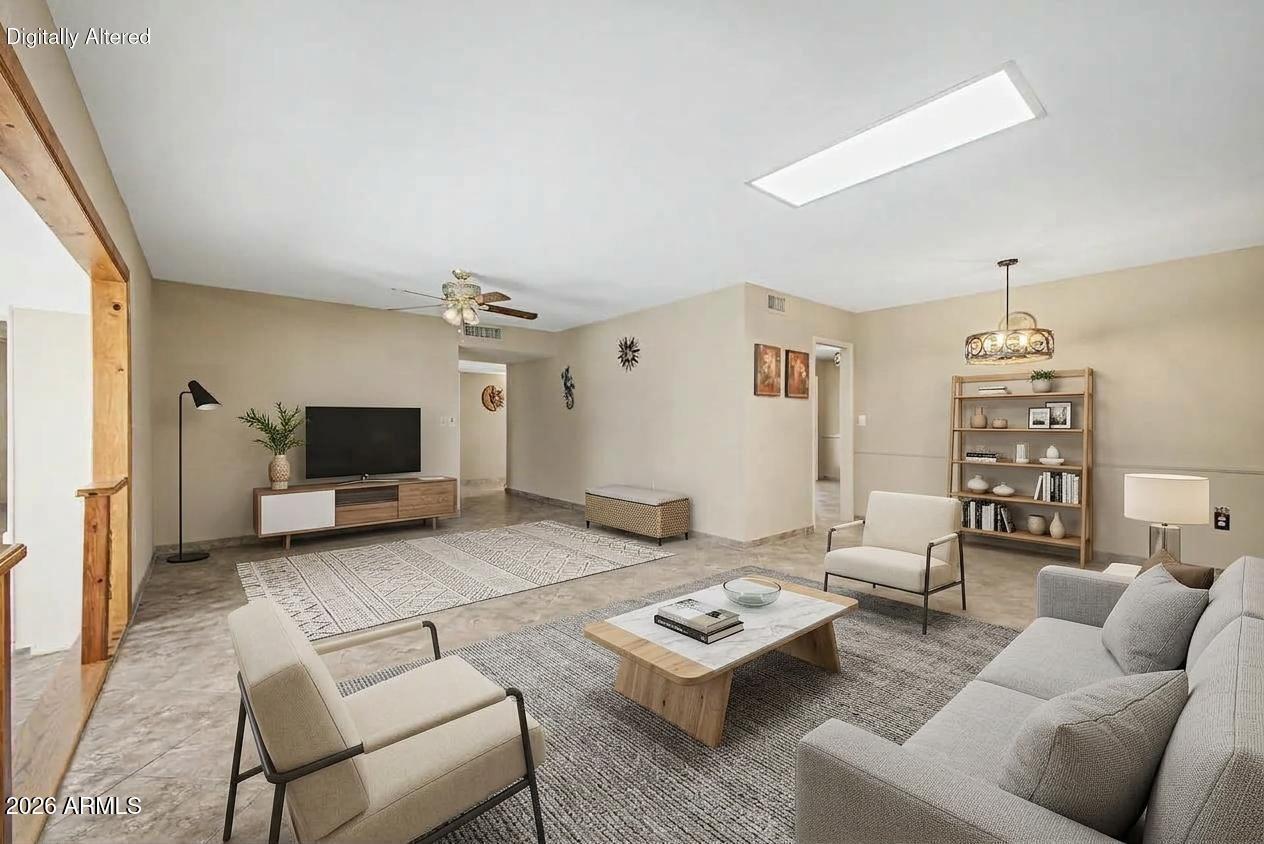 10431 W El Capitan Cir., Sun City, AZ 85351