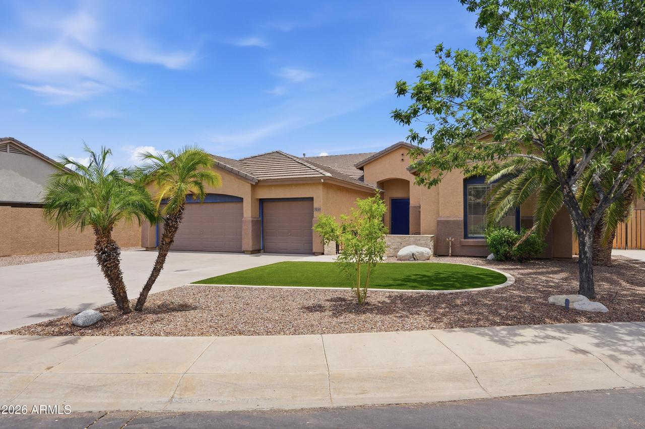 7037 S Trophy Ln., Gilbert, AZ 85298