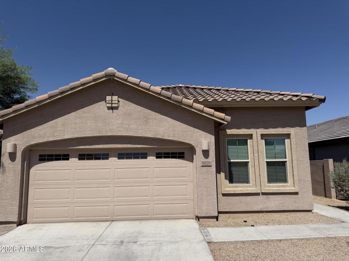 6628 S 4th St., Phoenix, AZ 85042