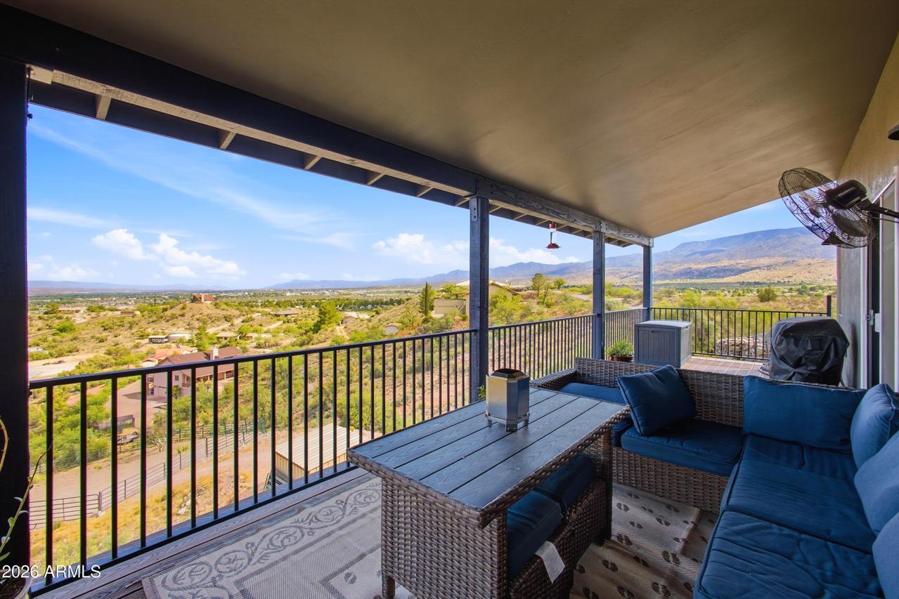 301 New Venture Rd., Clarkdale, AZ 86324