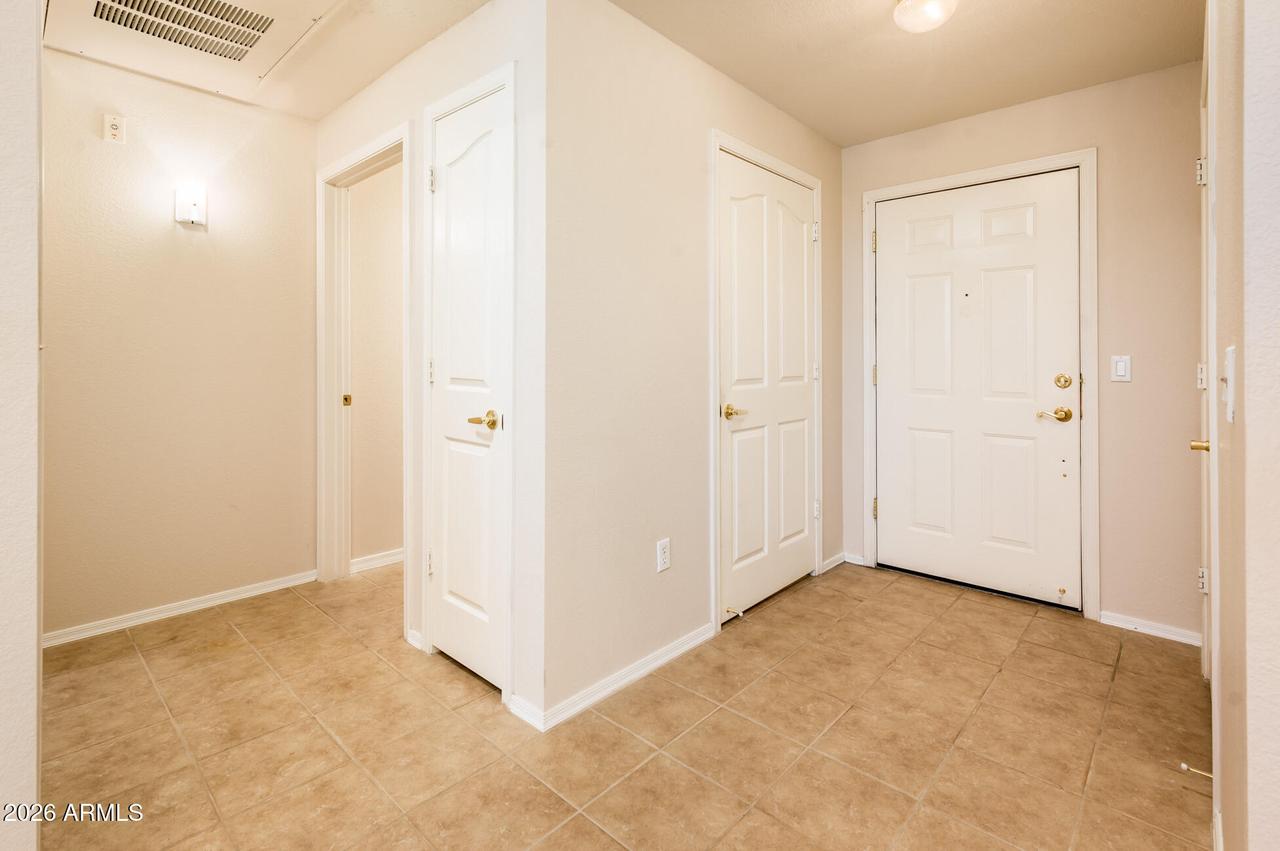 14950 W Mountain View Blvd. #7104, Surprise, AZ 85374
