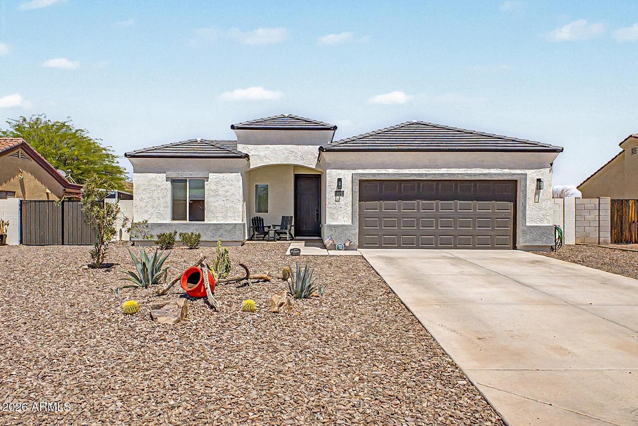 15901 S Saxon Rd., Arizona City, AZ 85123
