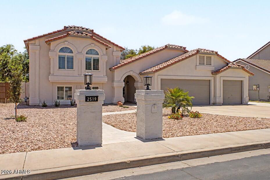 2519 E Lynwood St., Mesa, AZ 85213