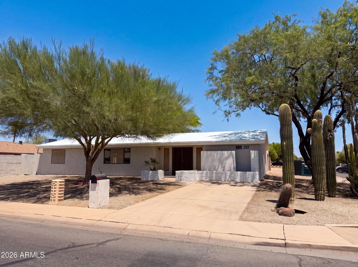 103 N 63rd St., Mesa, AZ 85205