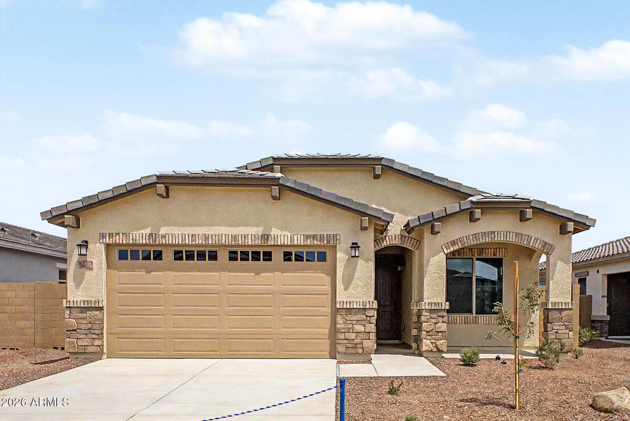 8237 N 173rd Ln., Waddell, AZ 85355