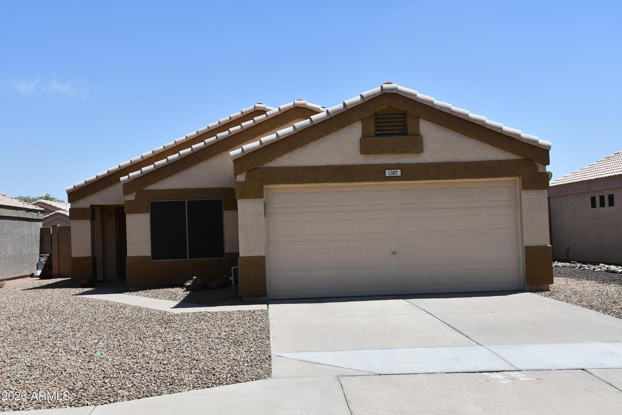 1387 W 18th Ave., Apache Junction, AZ 85120