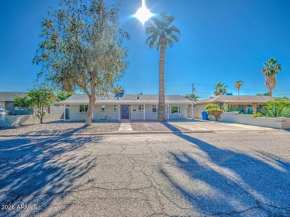 3317 W Montecito Ave., Phoenix, AZ 85017