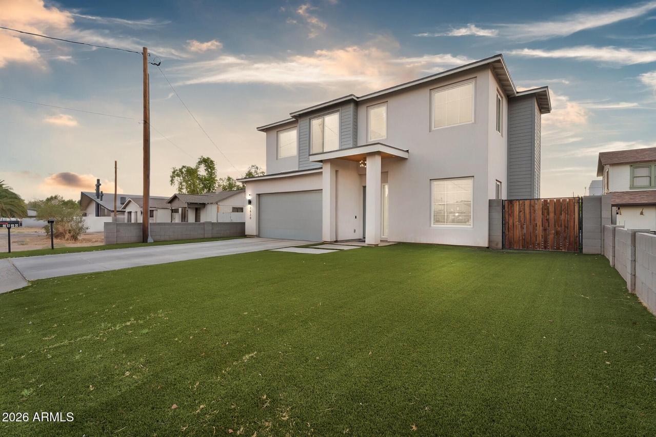 2820 N 29th St., Phoenix, AZ 85008