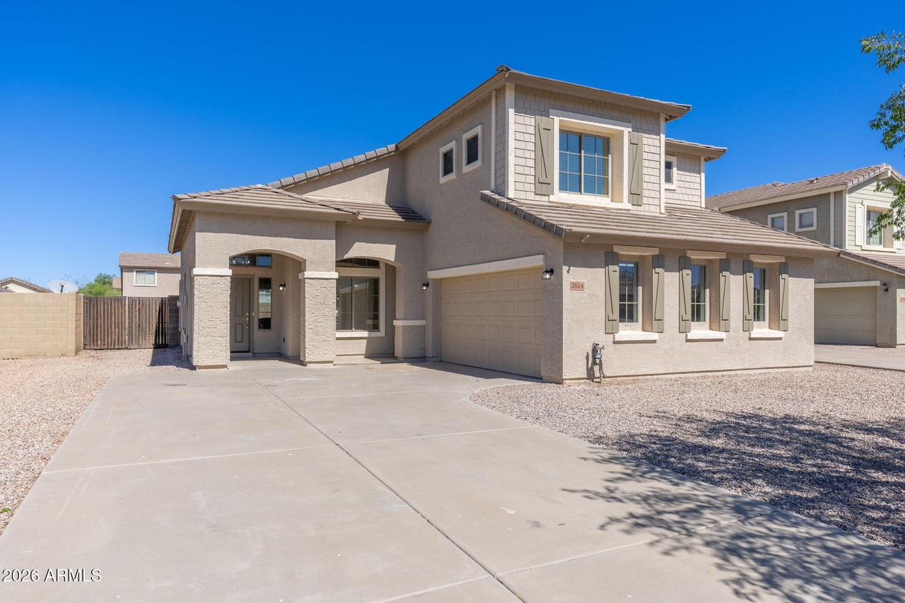 2614 W Bow Ct., San Tan Valley, AZ 85144