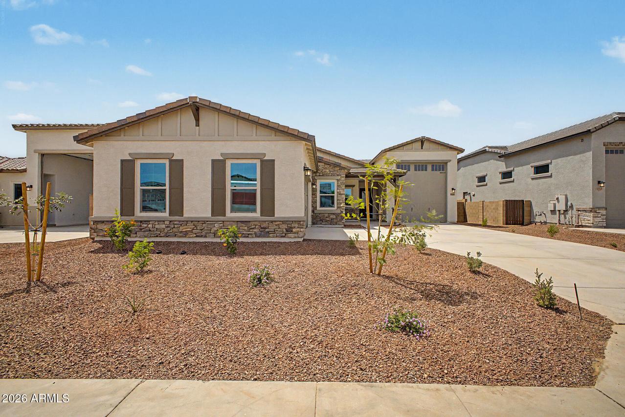 8762 N 173rd Ave., Waddell, AZ 85355