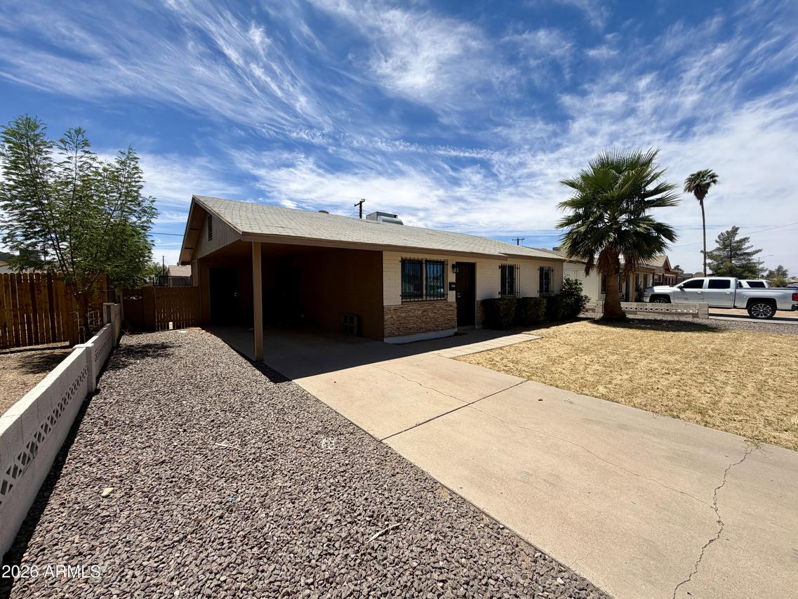 6909 W Mariposa St., Phoenix, AZ 85033