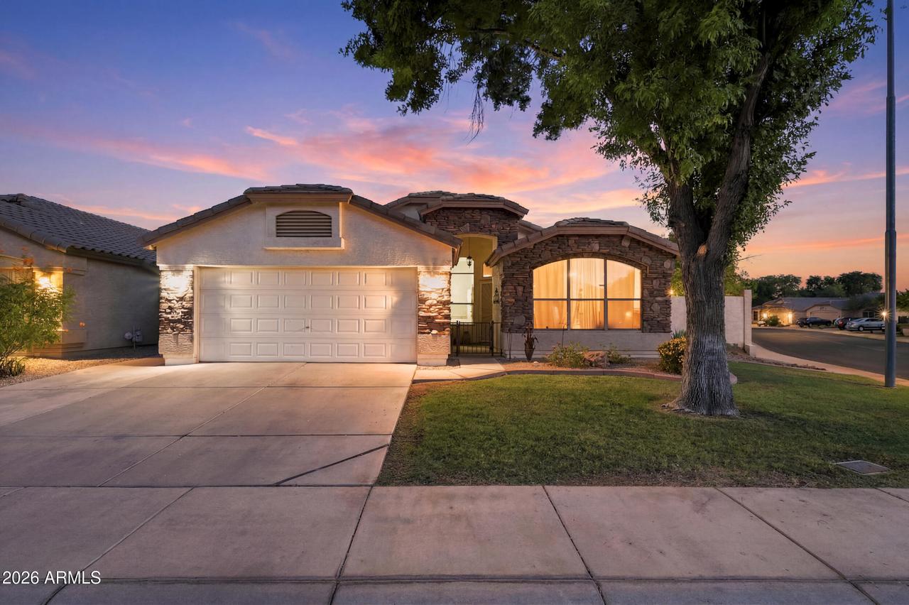 12813 W Monte Vista Rd., Avondale, AZ 85392