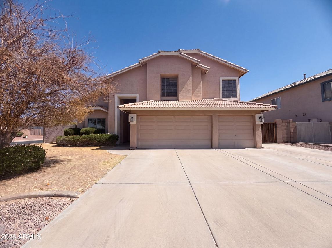 11422 E Dartmouth St., Mesa, AZ 85207