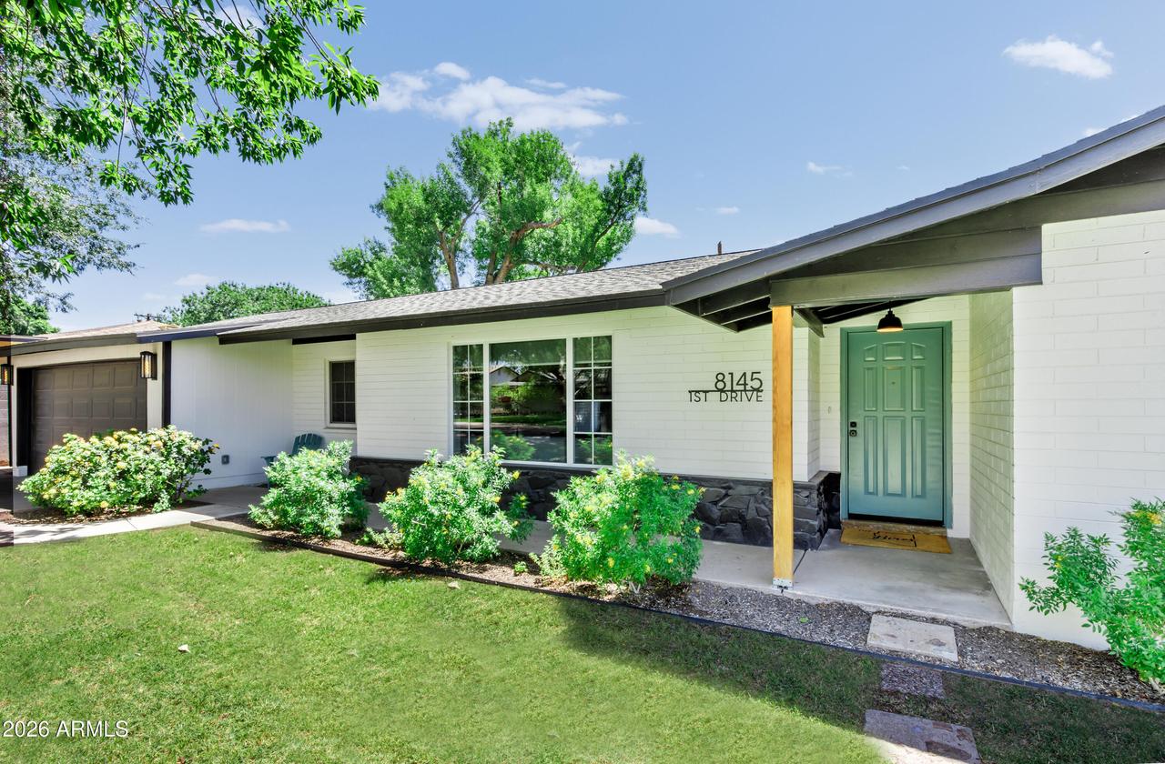 8145 N 1st Dr., Phoenix, AZ 85021