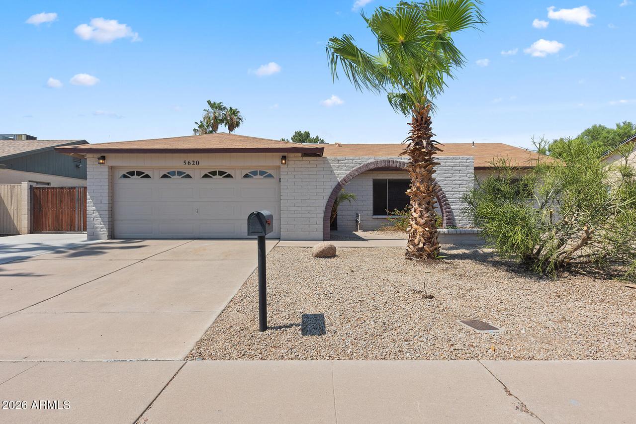 5620 W Hearn Rd., Glendale, AZ 85306