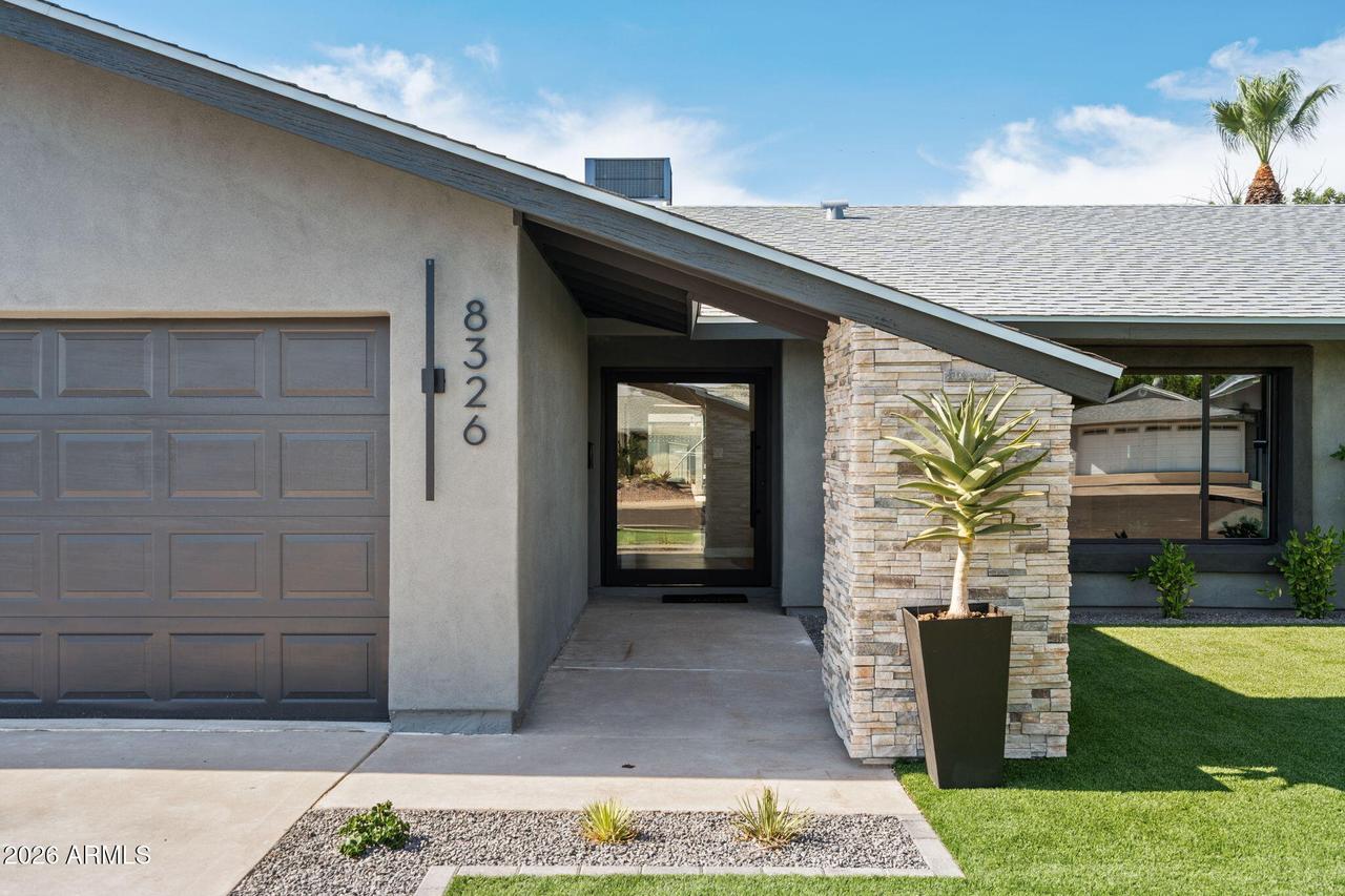 8326 E Valley View Rd., Scottsdale, AZ 85250