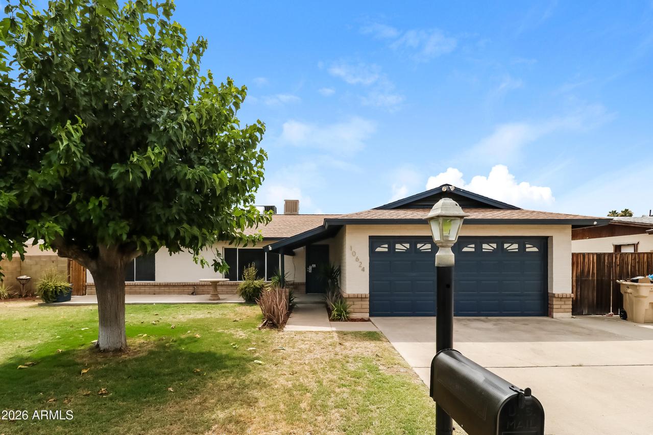 10624 N 47th Dr., Glendale, AZ 85304